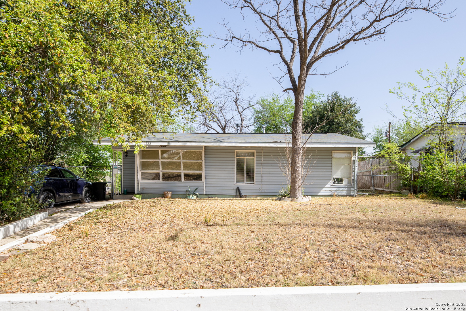 1235 Thorain Boulevard San Antonio TX 78201