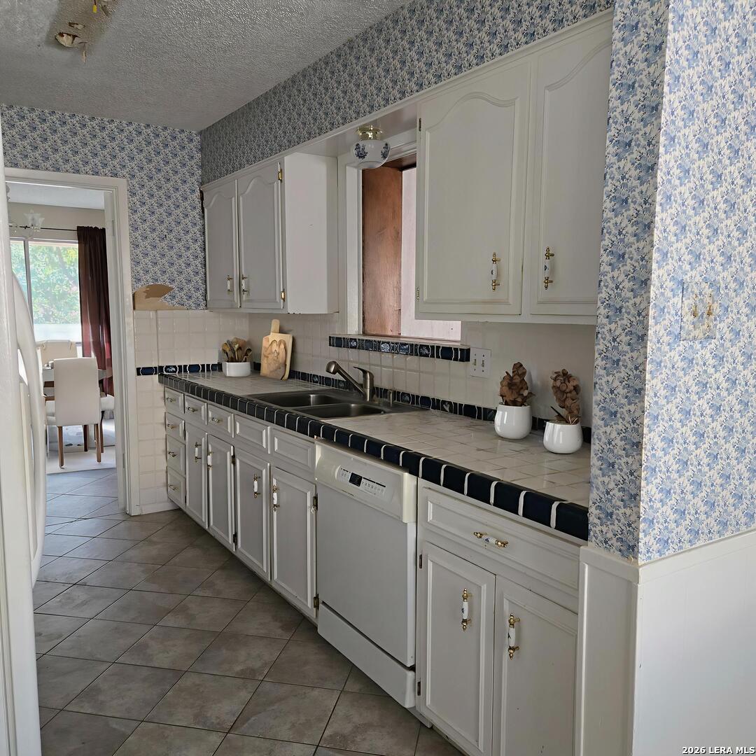6331 Mary Jamison Leon Valley TX 78238