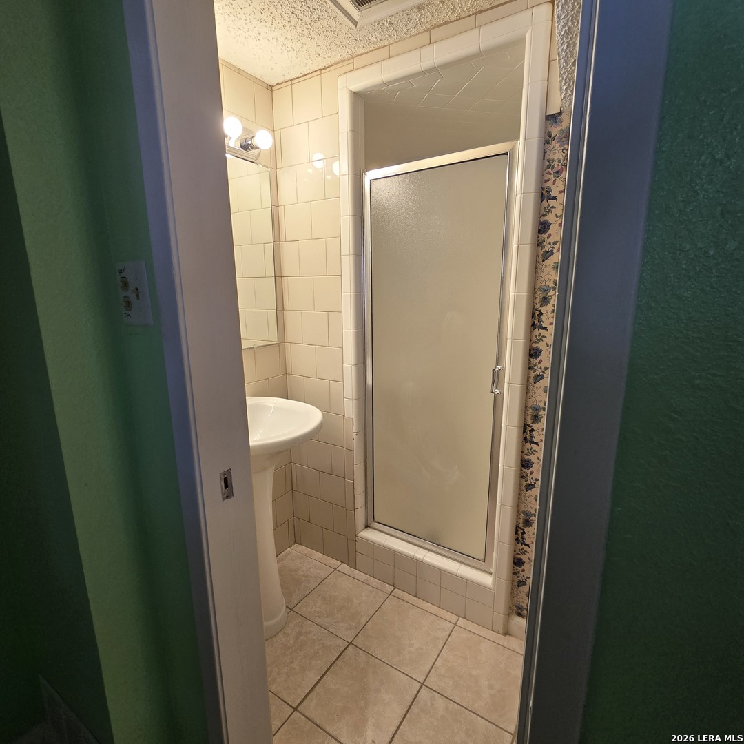 6331 Mary Jamison Leon Valley TX 78238