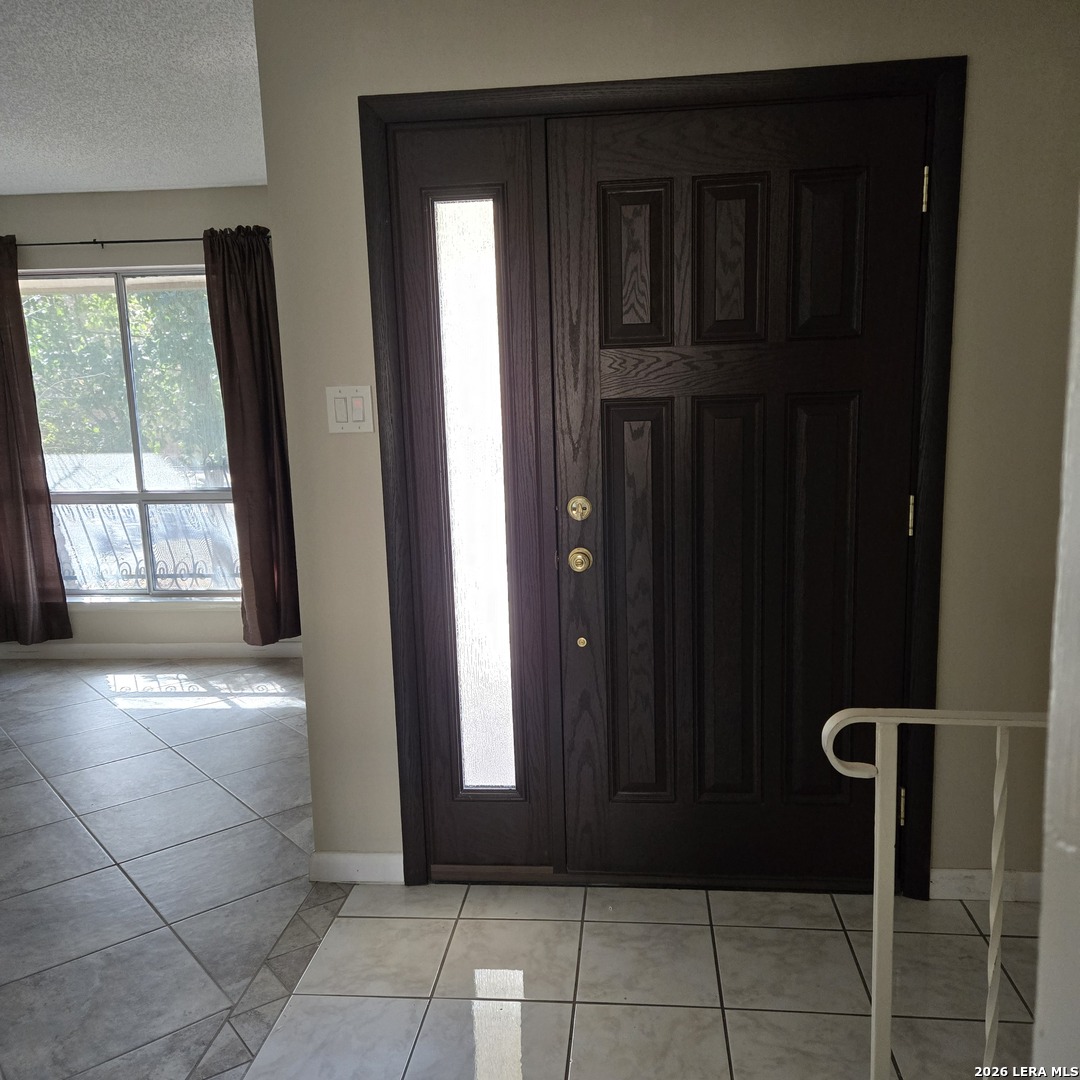 6331 Mary Jamison Leon Valley TX 78238
