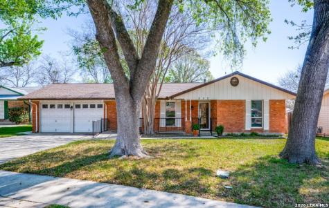 302 Cordoba Universal City TX 78148