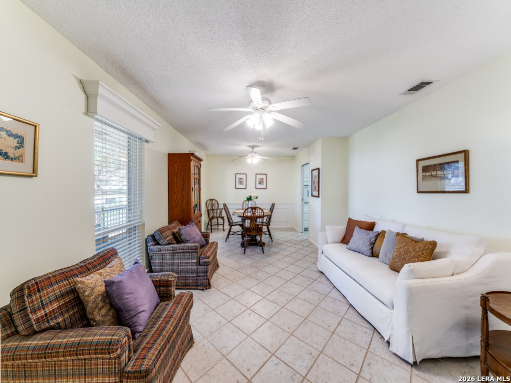 302 Cordoba Universal City TX 78148