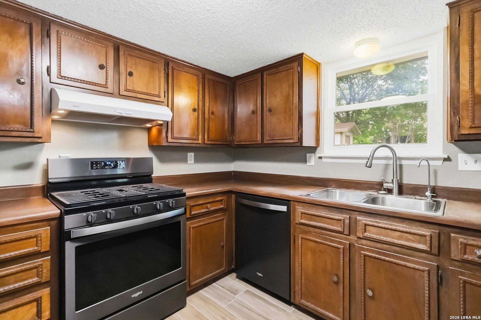 13638 Oak Breeze Universal City TX 78148
