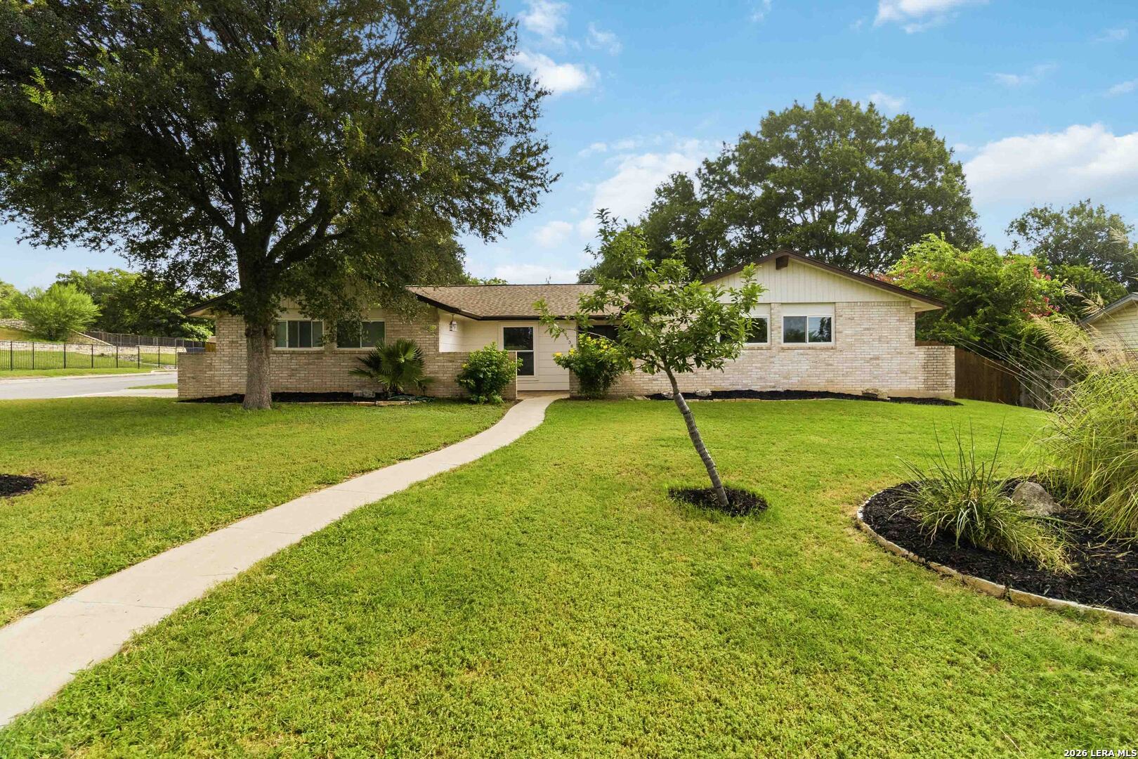 13638 Oak Breeze Universal City TX 78148