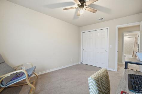5726 Chestnut Crossing San Antonio TX 78266