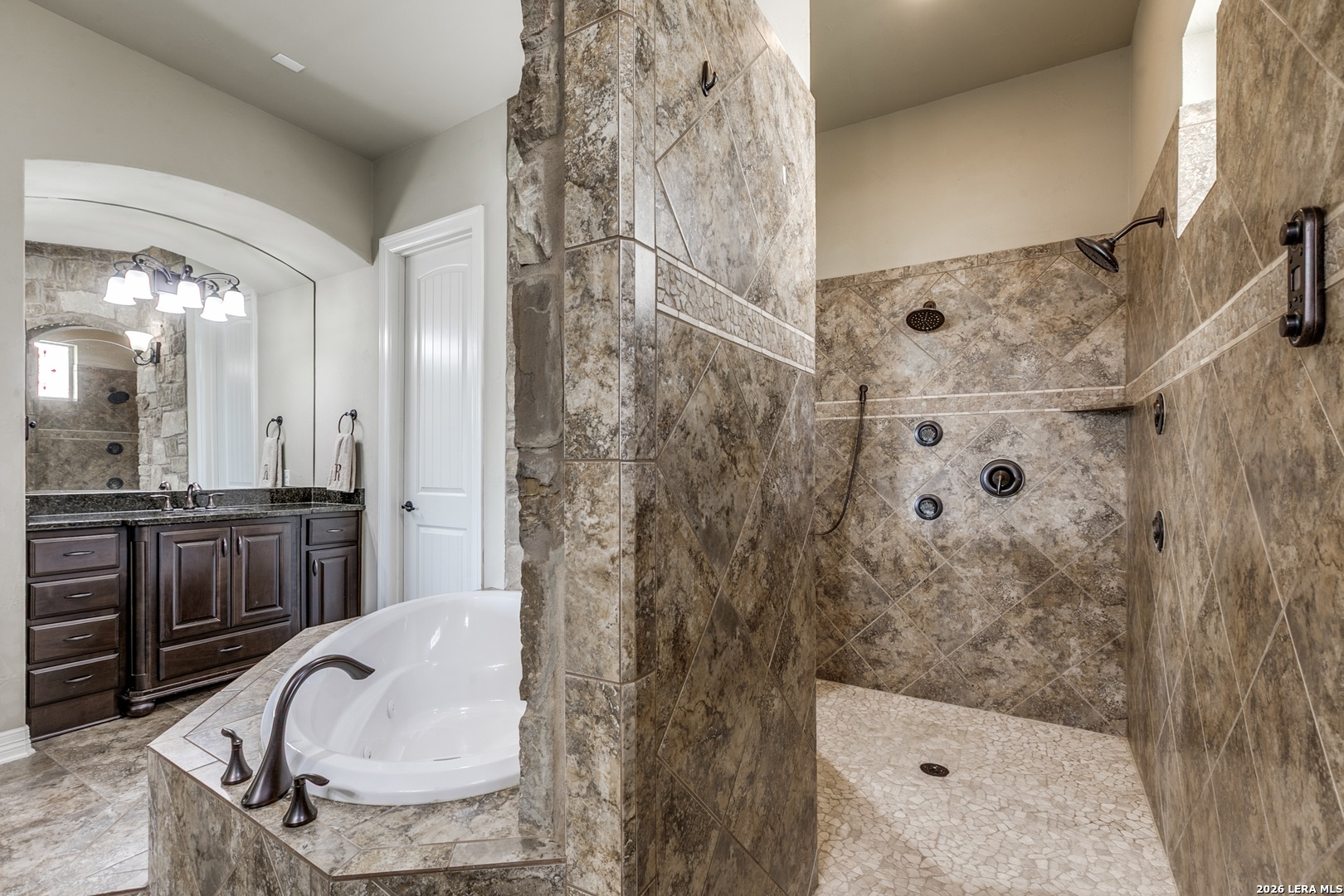 18014 Granite Hill San Antonio TX 78255