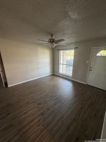 5322 Stoneshire San Antonio TX 78218