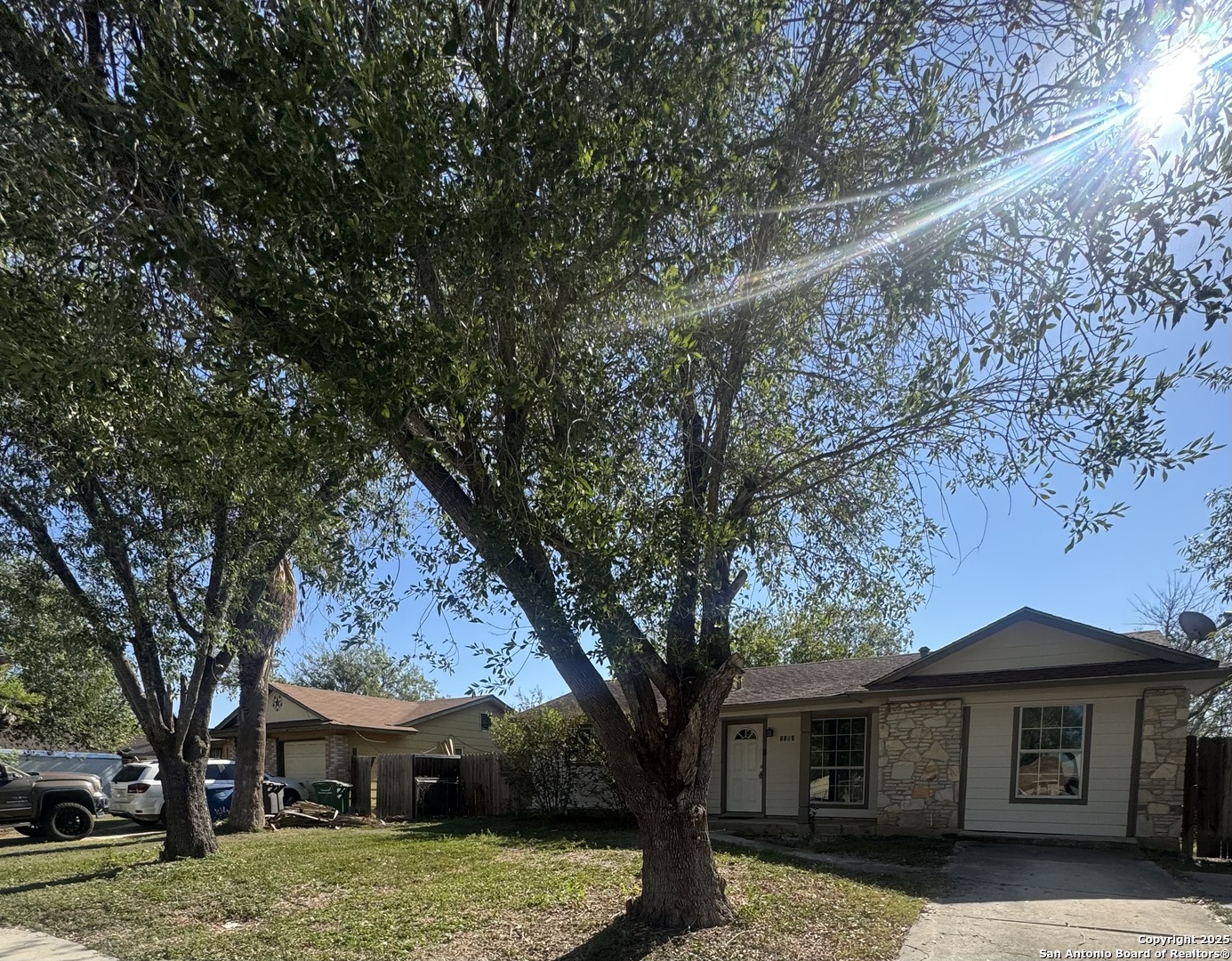 5322 Stoneshire San Antonio TX 78218