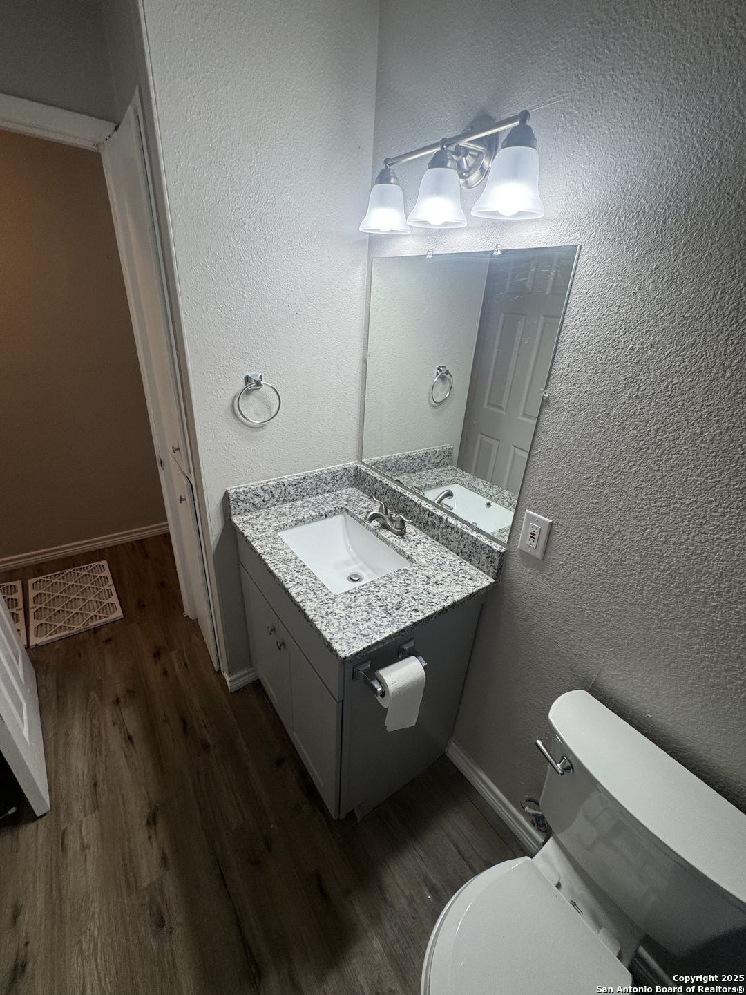 5322 Stoneshire San Antonio TX 78218