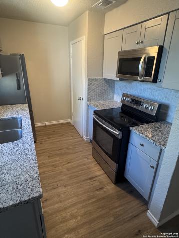 5322 Stoneshire San Antonio TX 78218