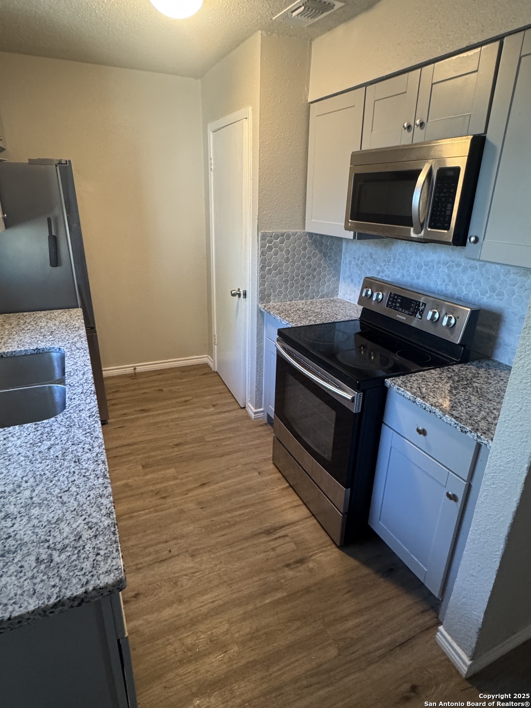 5322 Stoneshire San Antonio TX 78218