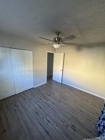 5322 Stoneshire San Antonio TX 78218
