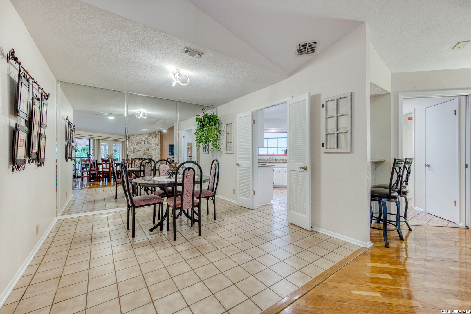 13046 Hunters Breeze Street San Antonio TX 78230