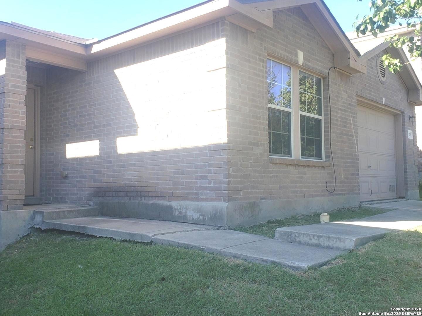 6347 Wild Flower Way San Antonio TX 78244