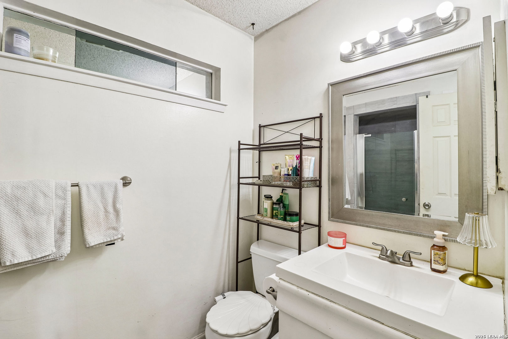 6730 Alan Hale San Antonio TX 78240