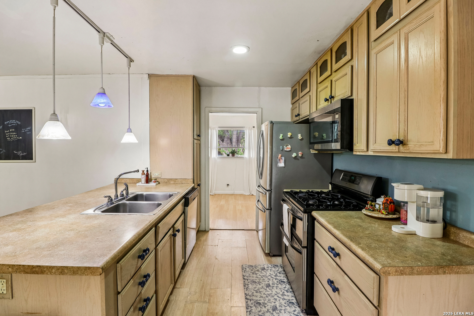 6730 Alan Hale San Antonio TX 78240