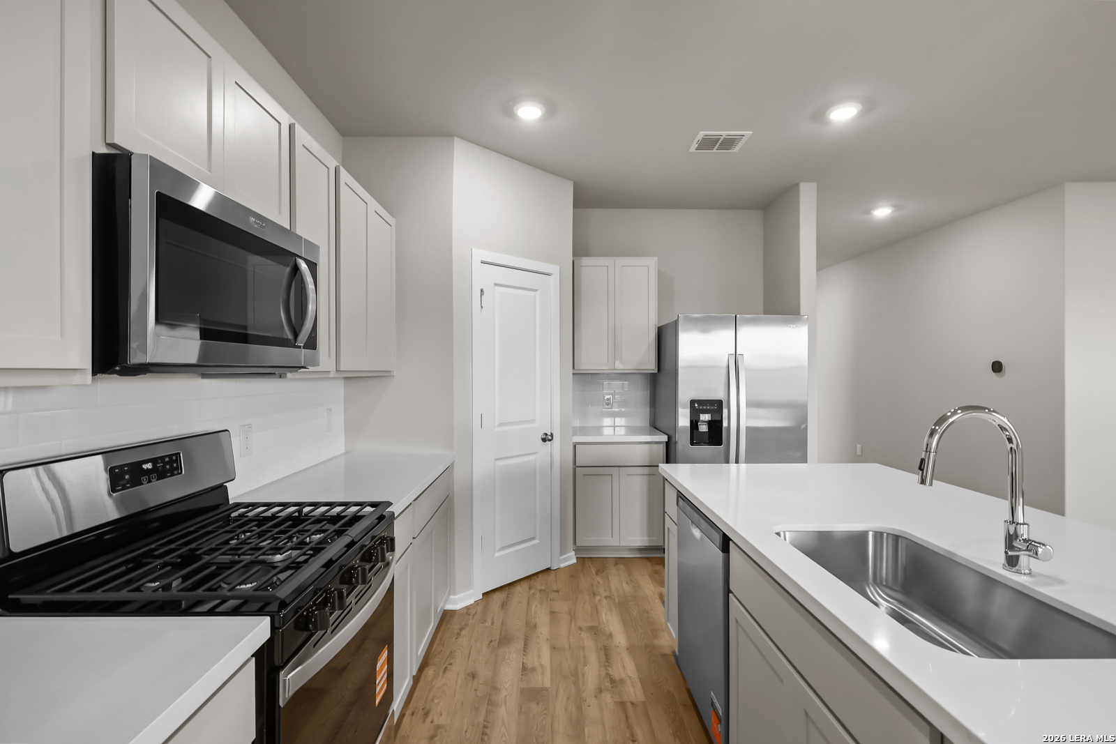 8362 Rocket View San Antonio TX 78263