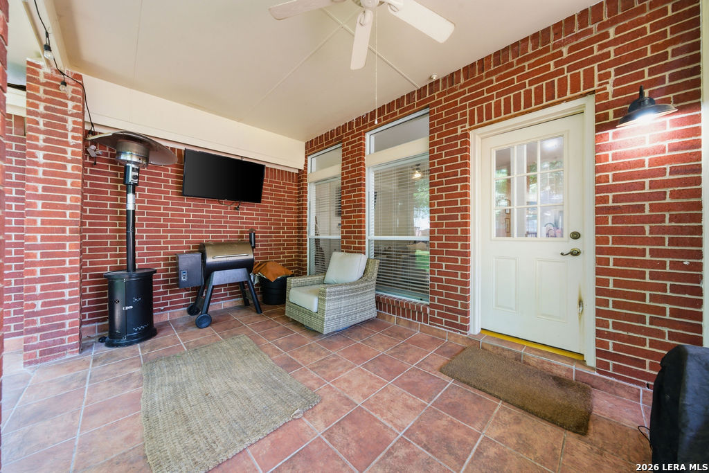 8910 Brae Bend San Antonio TX 78249
