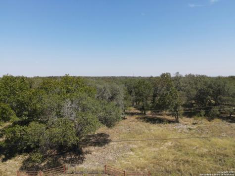 Tbd Lot 141 E Cr 6868 Natalia TX 78059