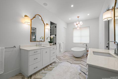 730 Elizabeth San Antonio TX 78209