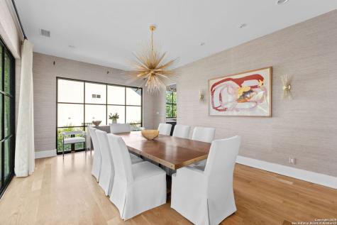 730 Elizabeth San Antonio TX 78209