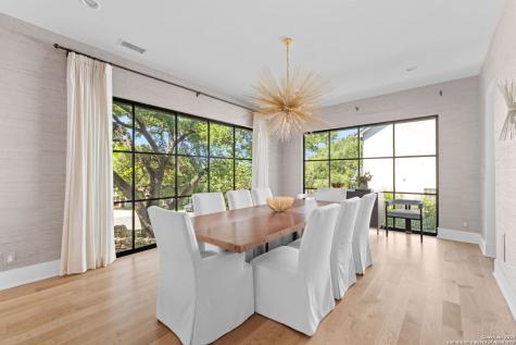 730 Elizabeth San Antonio TX 78209