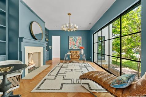 730 Elizabeth San Antonio TX 78209