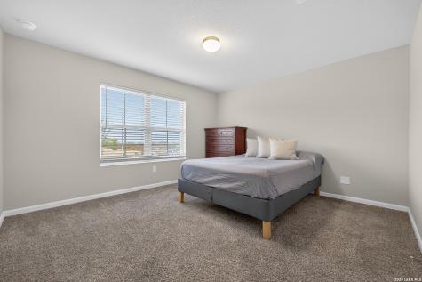 7058 Vista Loop San Antonio TX 78233