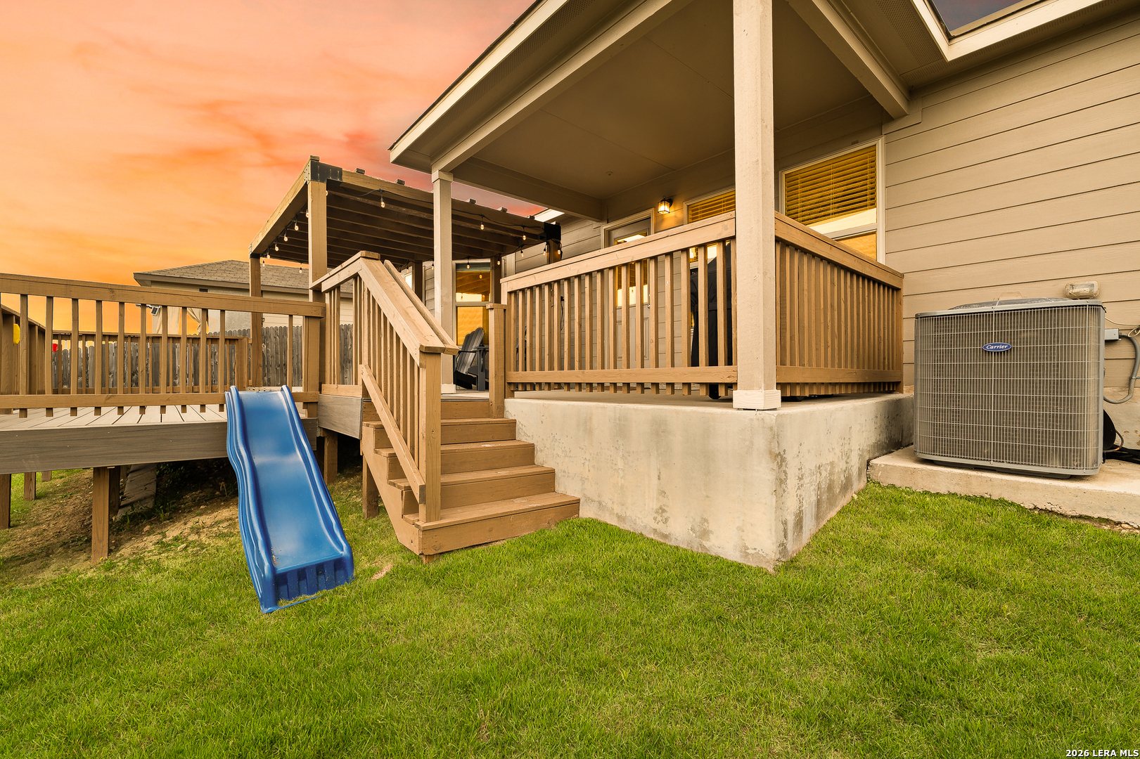 7058 Vista Loop San Antonio TX 78233
