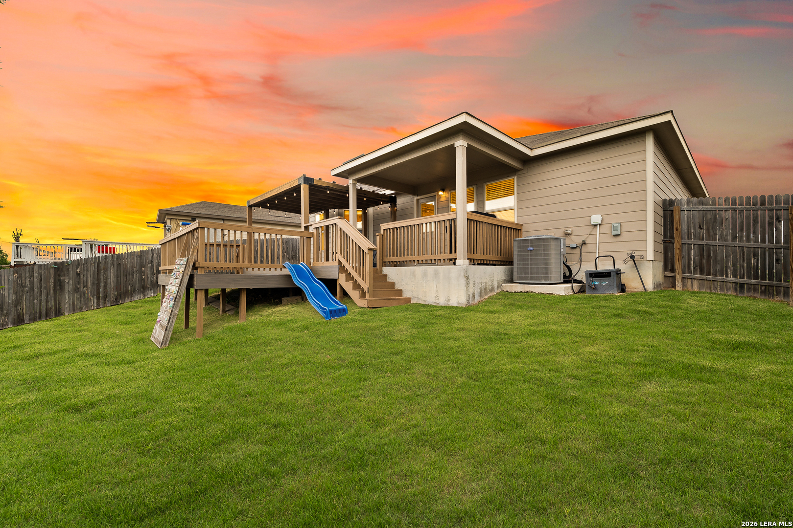 7058 Vista Loop San Antonio TX 78233