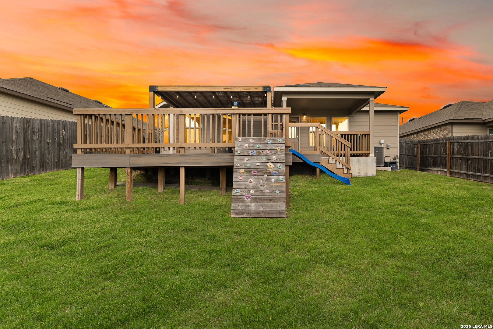 7058 Vista Loop San Antonio TX 78233