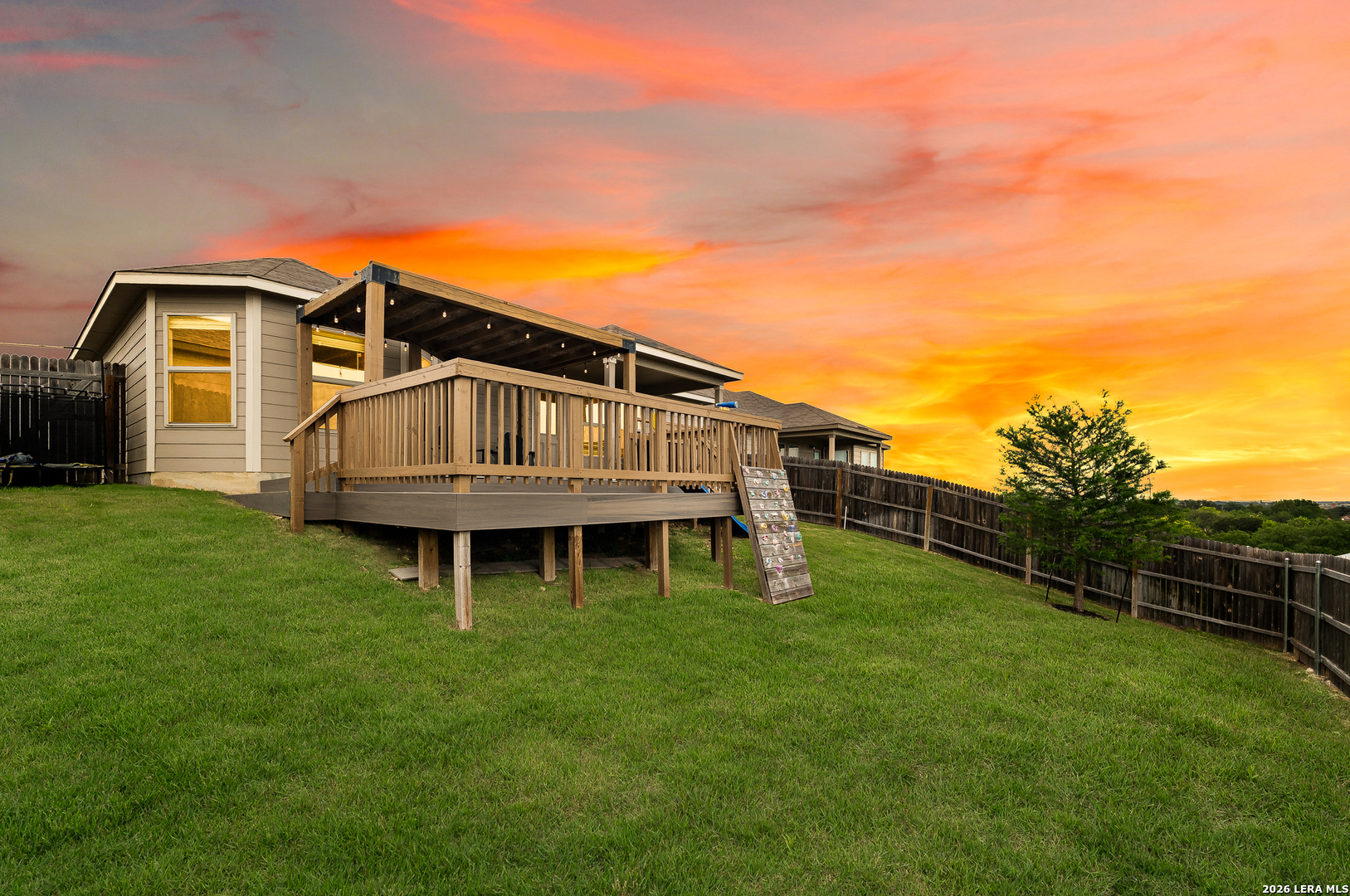 7058 Vista Loop San Antonio TX 78233