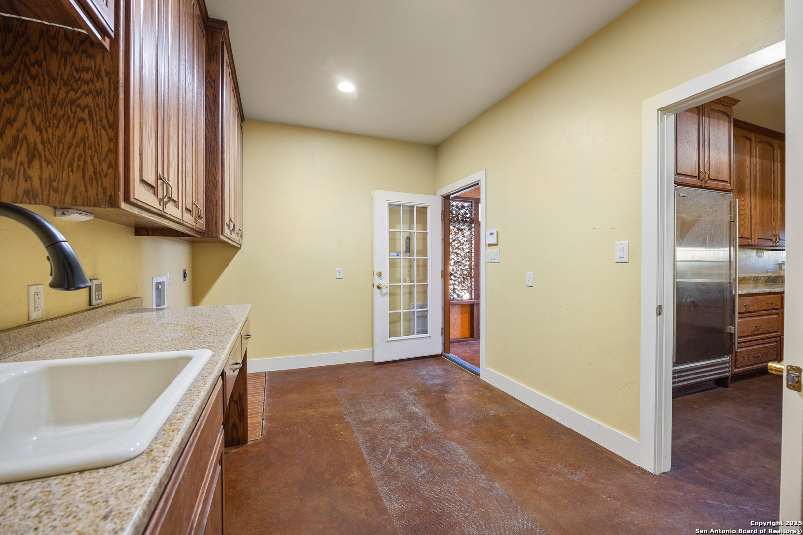 1200 Doe Run Fredericksburg TX 78624