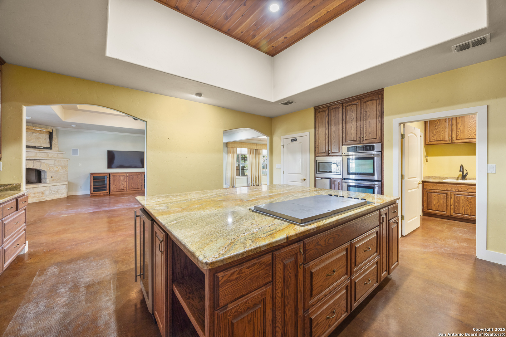 1200 Doe Run Fredericksburg TX 78624