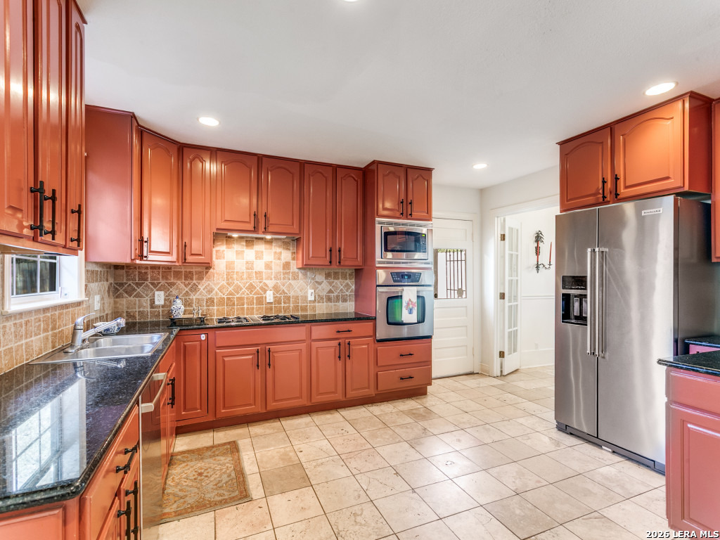 748 Eventide Terrell Hills TX 78209