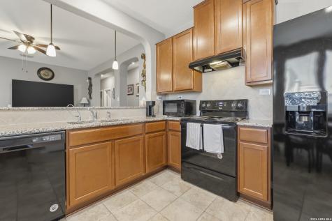 6818 Beltran Pass San Antonio TX 78252