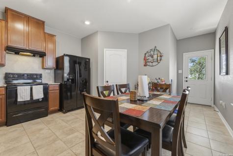 6818 Beltran Pass San Antonio TX 78252
