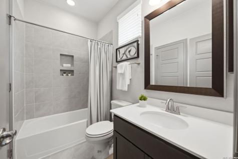 4112 Little Gem San Antonio TX 78261