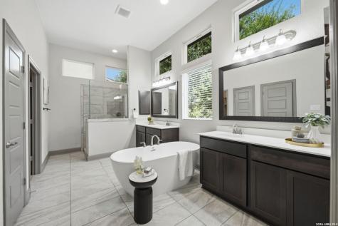4112 Little Gem San Antonio TX 78261