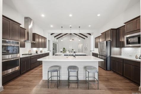 4112 Little Gem San Antonio TX 78261