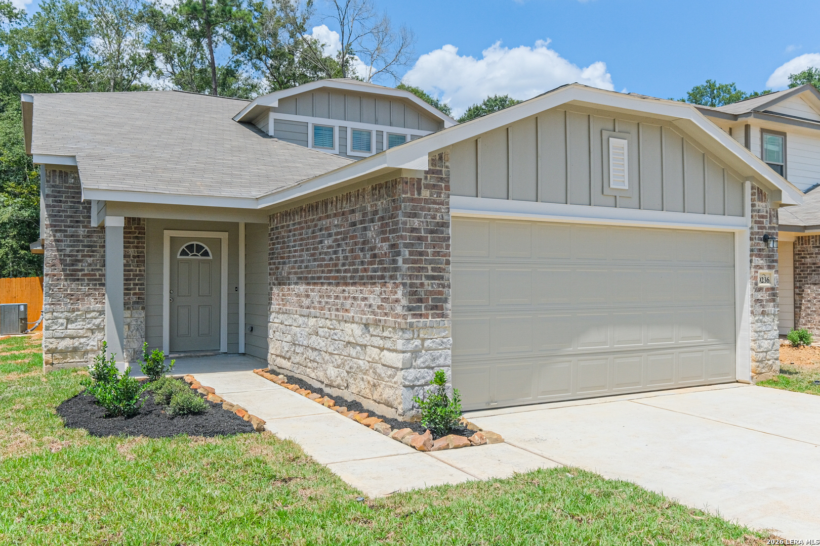 3014 Haffner Road Converse TX 78109