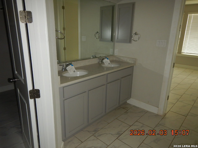 5104 Tupelo Row San Antonio TX 78263