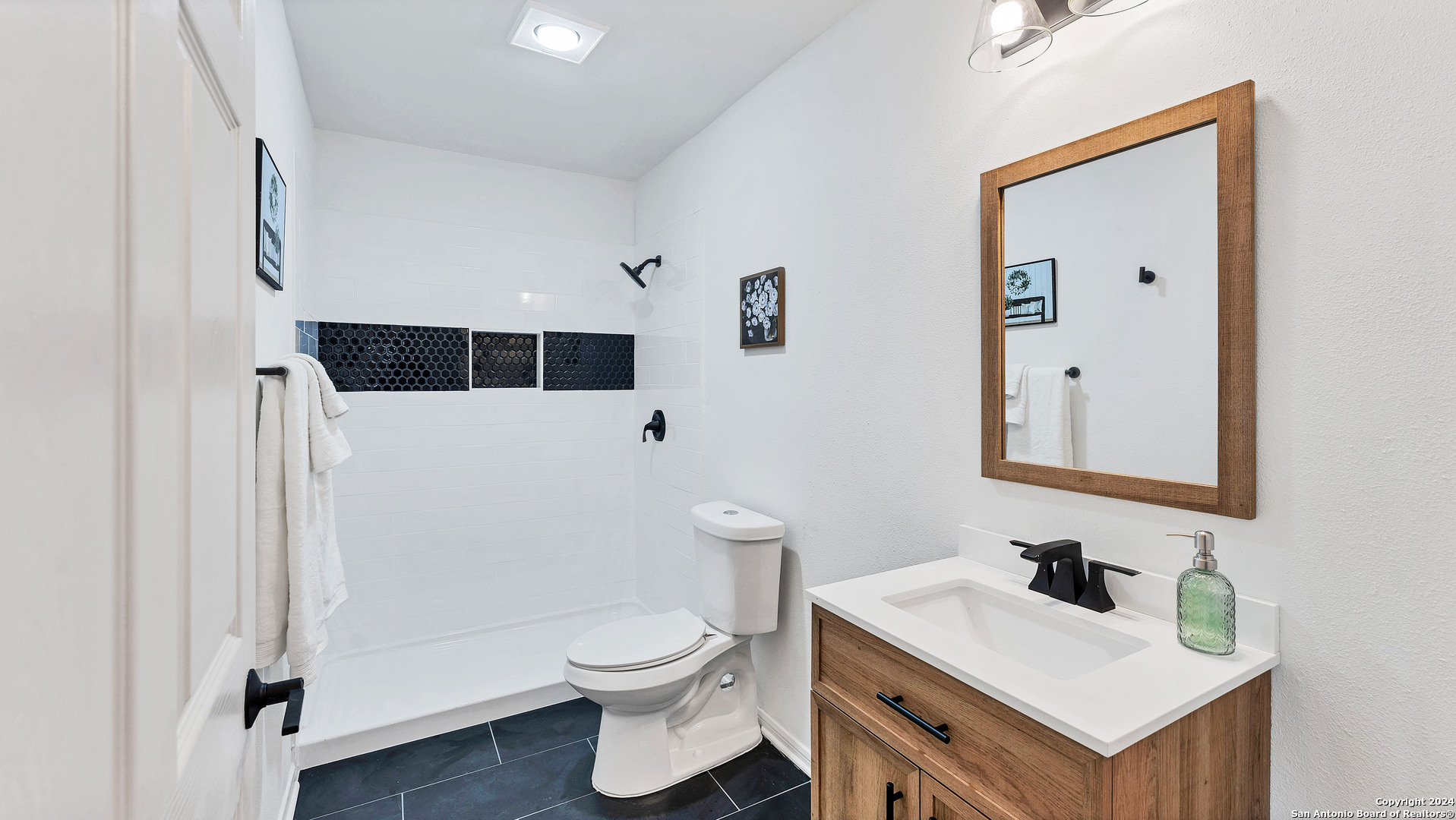 270 S Peach Avenue New Braunfels TX 78130