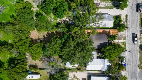 270 S Peach Avenue New Braunfels TX 78130