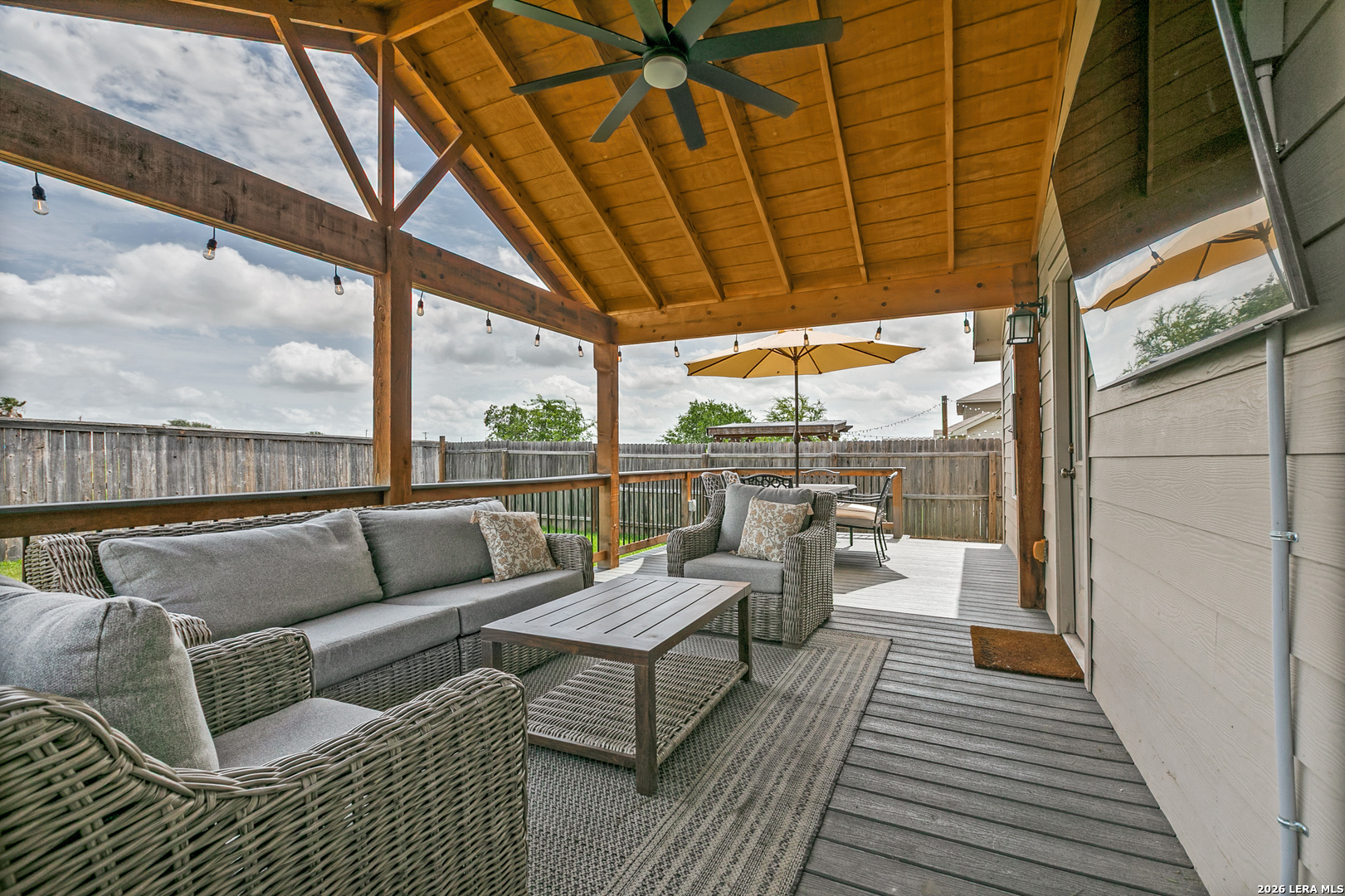 10519 Hammock Hill Converse TX 78109
