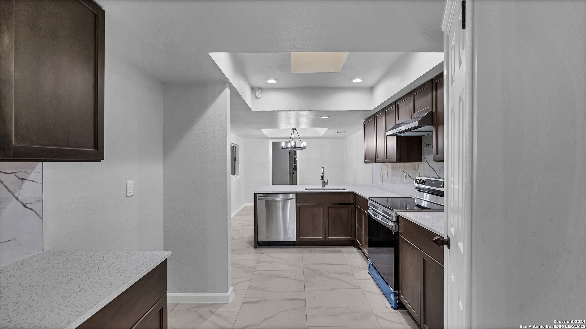 350 Fenwick Windcrest TX 78239