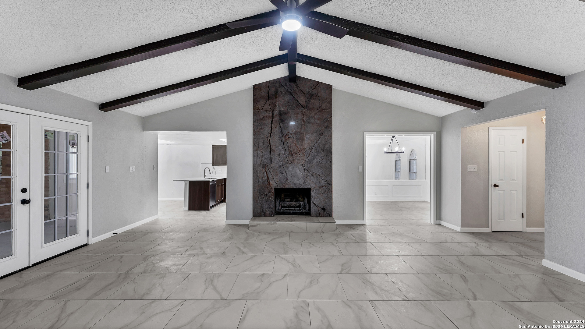 350 Fenwick Windcrest TX 78239