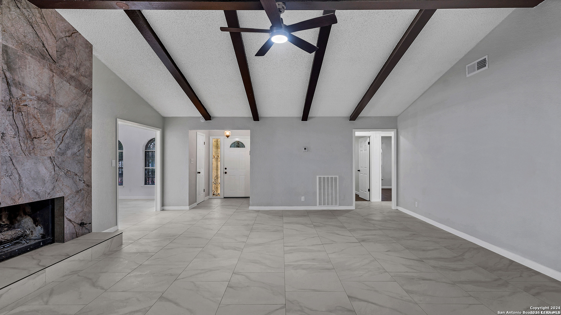 350 Fenwick Windcrest TX 78239