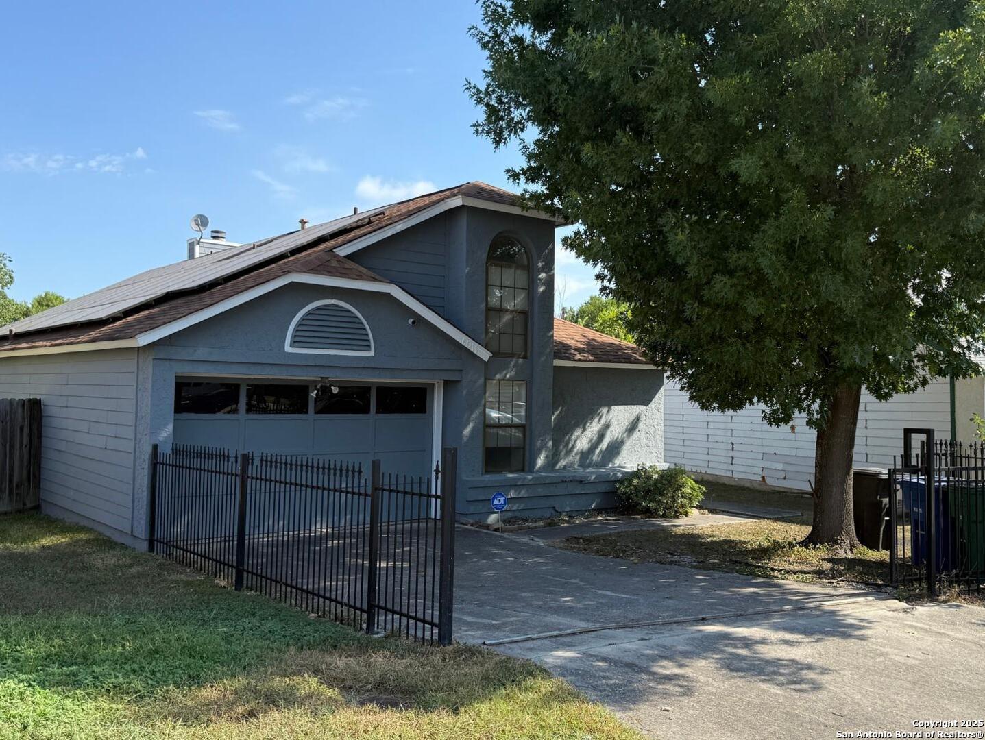 6011 Meadow Sunrise Drive San Antonio TX 78244