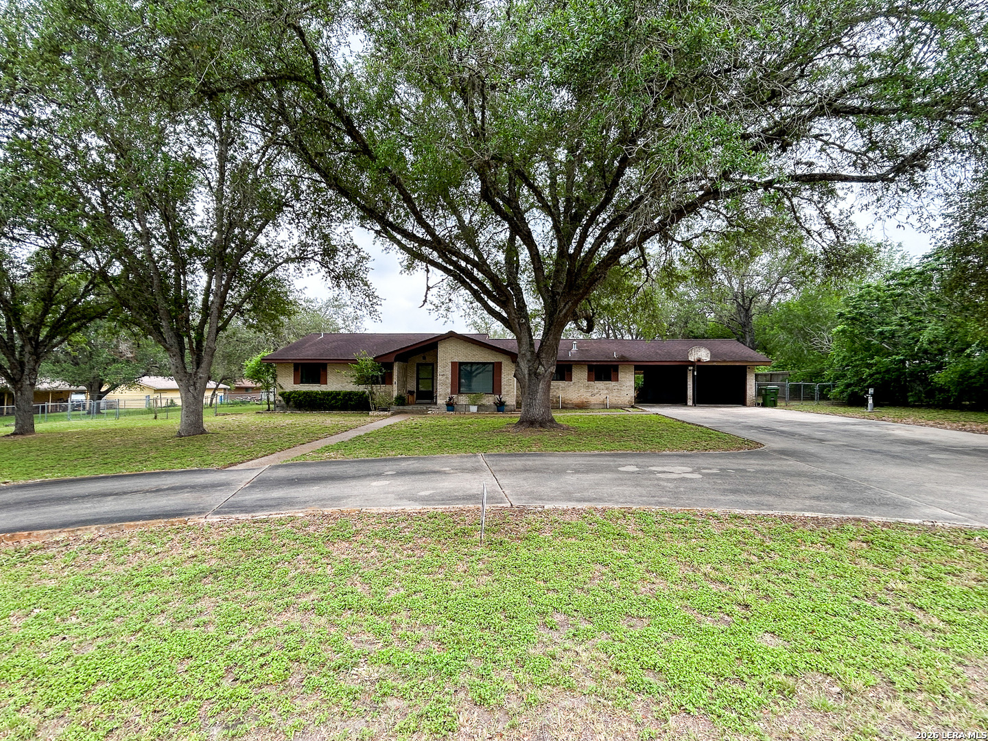 5121 Star Trek Beeville TX 78102
